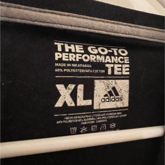 Black adidas tshirt size XL - Picture 3 of 5